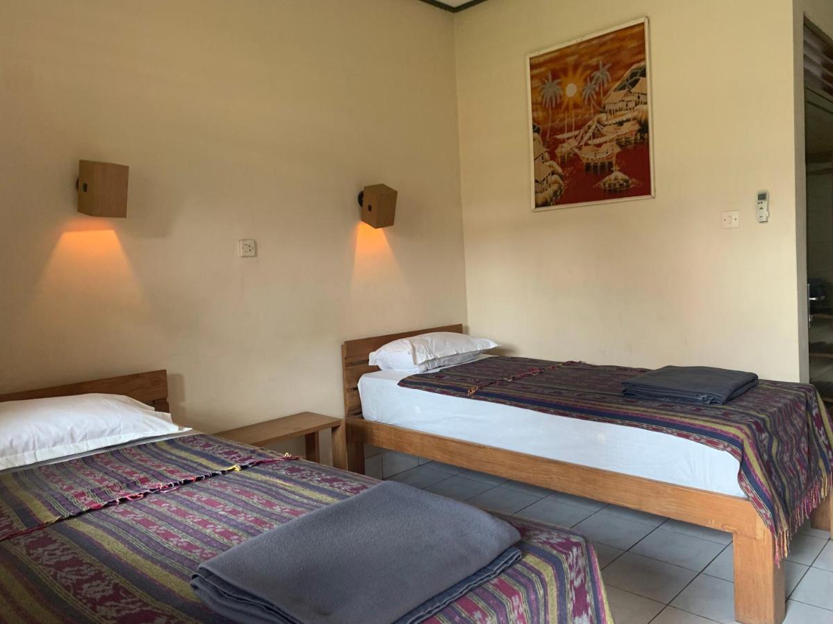 Prambanan Guesthouse ジョグジャカルタ エクステリア 写真